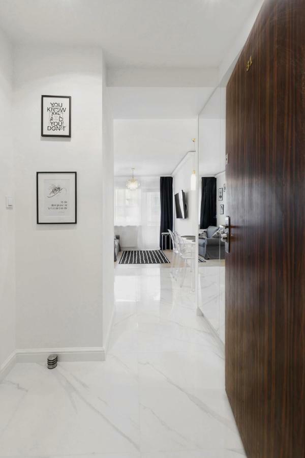 Grand Theatre Prime Apartment วอร์ซอ ภายนอก รูปภาพ