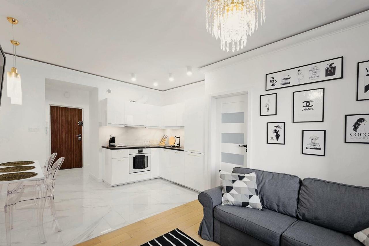 Grand Theatre Prime Apartment วอร์ซอ ภายนอก รูปภาพ